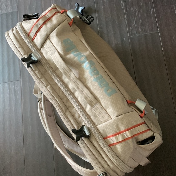 Patagonia Black Hole MLC 45L - Picture 11 of 12